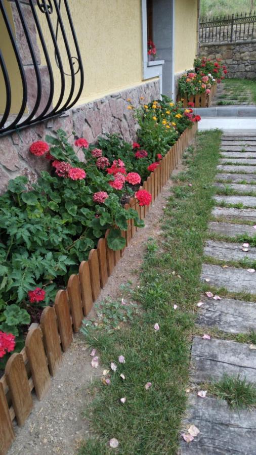 Apartamentos La Huerta De La Torre Cangas de Onís Exterior foto